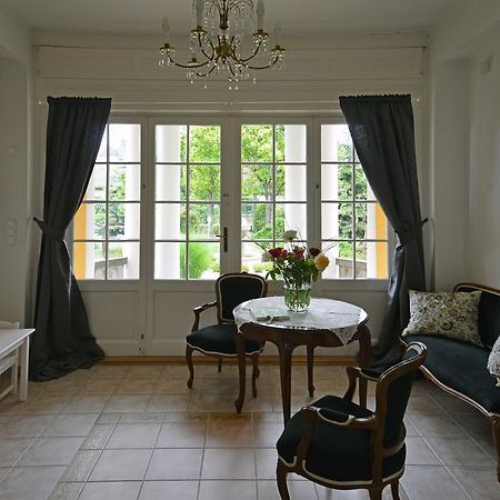 Siofok Villa Rum bild